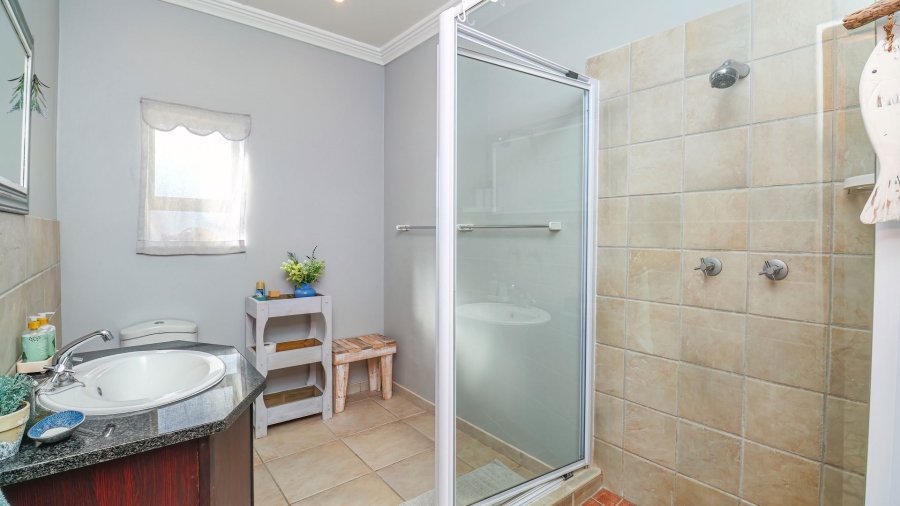4 Bedroom Property for Sale in Jongensfontein Western Cape